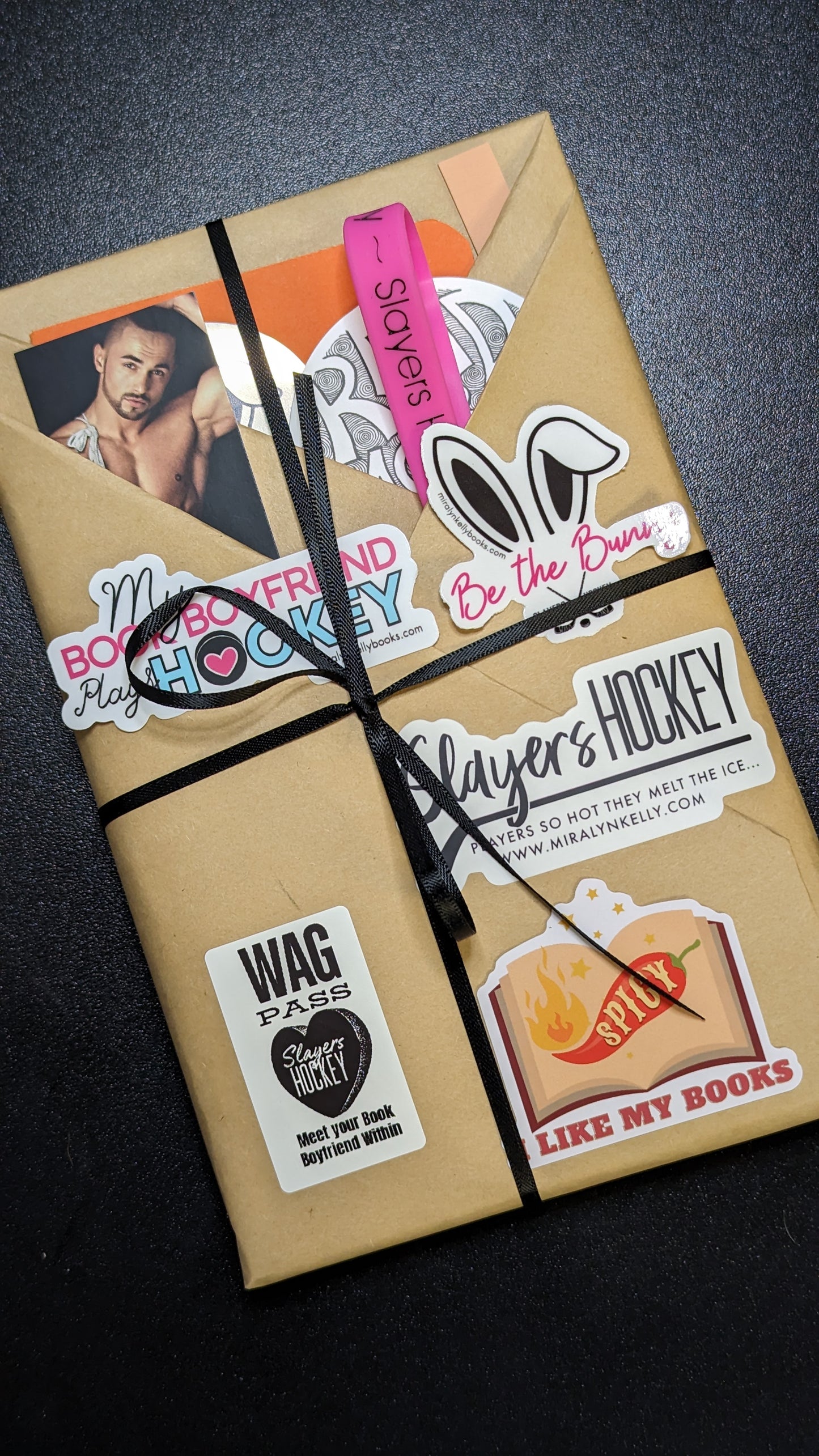 Blind Date With A Hockey Hunk - Signed Paperback